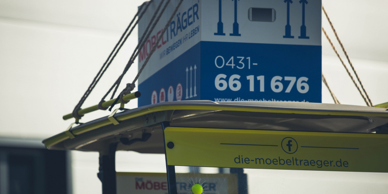 Die Möbelträger - Fahrzeugfolierung Golfcart Detail